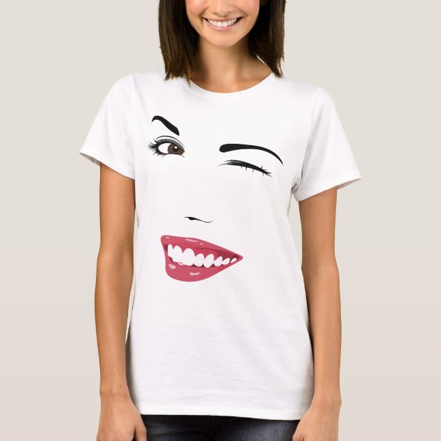 wink and smile T-Shirt (Front)
