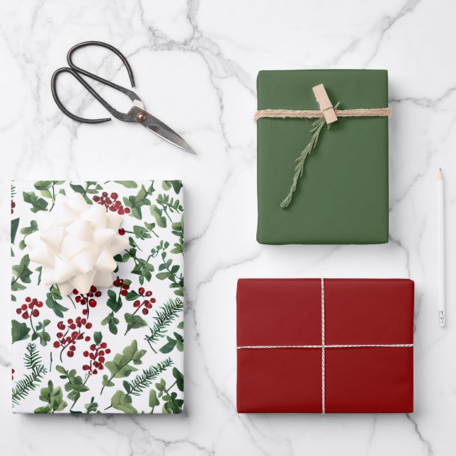 Winter Berry & Evergreen Christmas Gift Wrap Set 3 (Front)