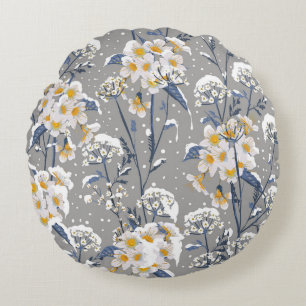 Winter Blossom: Delicate Floral Pattern Round Cushion