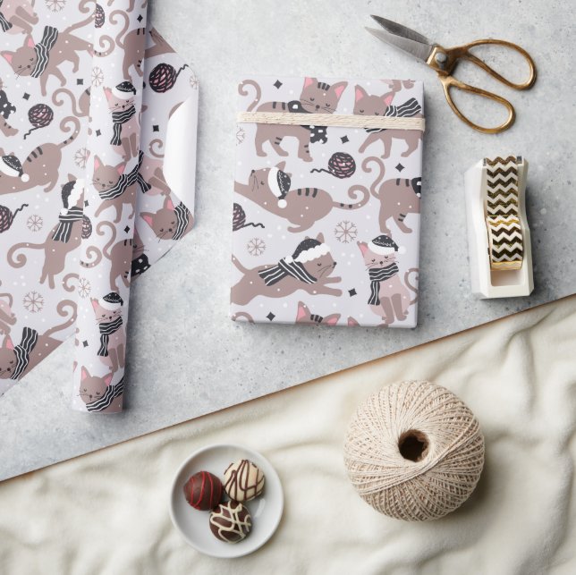 Winter Cats Wrapping Paper (Crafts)
