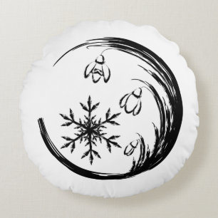 Winter Crest Round Cushion