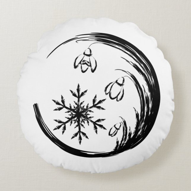 Winter Crest Round Cushion (Front)