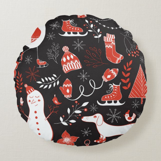Winter Elements: Cute Hand Drawn. Round Cushion (Front)