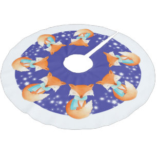 Winter fox wrapped up in the snow tree shirt brushed polyester tree skirt