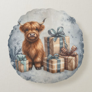 Winter Highland Cow Blue Gifts Round Cushion