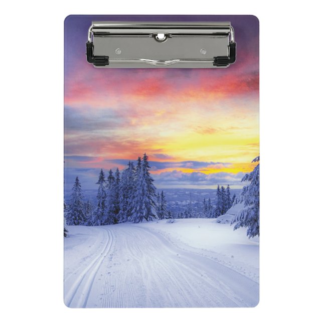 Winter scenery   mini clipboard (Front)
