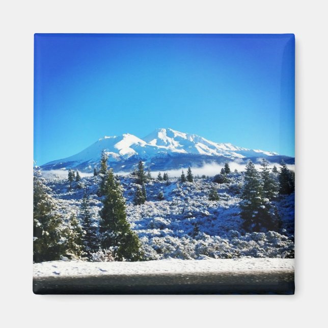 Winter Snow at Mount Shasta, CA Magnet (Front)