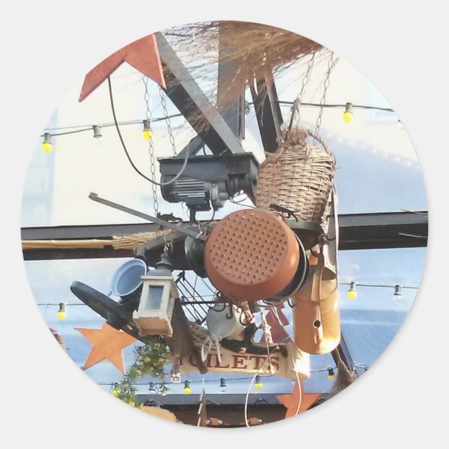 Winter Time Classic Round Sticker (Front)