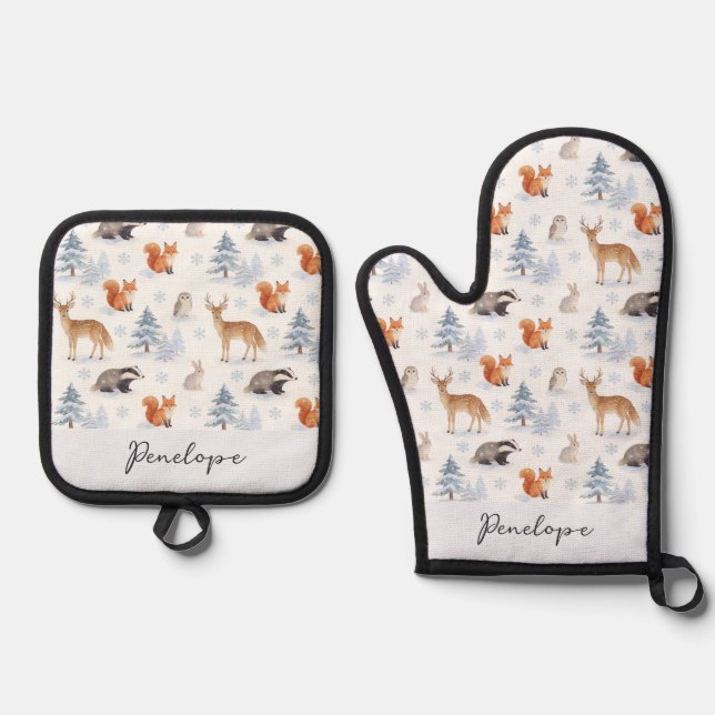 Winter Wildlife Animals Snow Personalised Name Oven Mitt & Pot Holder Set (Front)