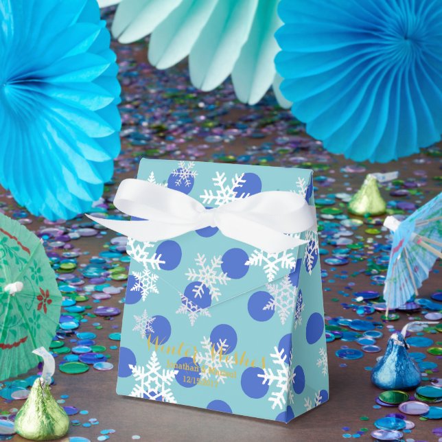 Winter Wishes Holiday Christmas Hanukkah Party Favour Box (Party)