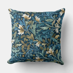 Winter's Morris Garden Botanical Cushion