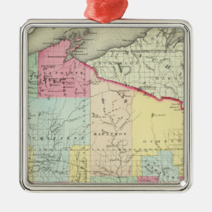 Wisconsin 8 metal tree decoration