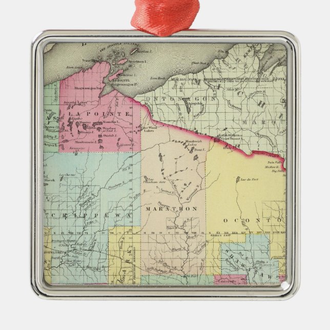 Wisconsin 8 metal tree decoration (Front)