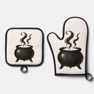 Witch’s Brew – Minimalist Halloween Cauldron on  Oven Mitt & Pot Holder Set