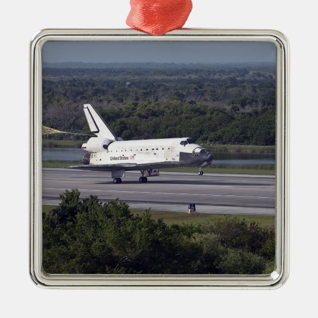With drag chute unfurled 2 metal tree decoration (Front)