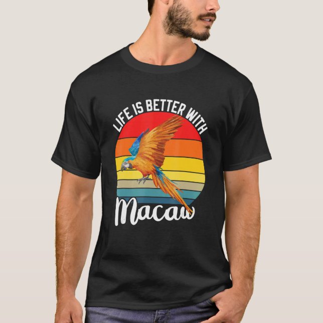 With Scarlet Macaw Colourful Parrot Bird T-Shirt (Front)