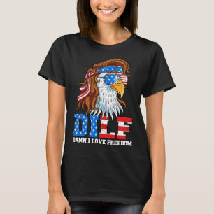 Wolf 4th Of July American Flag Howling America Moo T-Shirt
