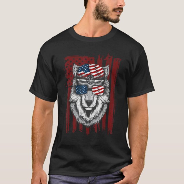 Wolf American Flag Usa 4th Of July   Men Women Wol T-Shirt (Front)