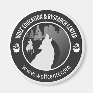 Wolf Centre Magnet