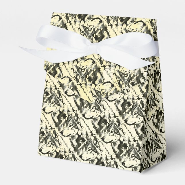 Wolf Favour Box (Front Side)
