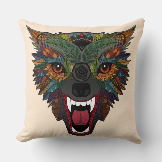 wolf fight flight ecru cushion (Front)