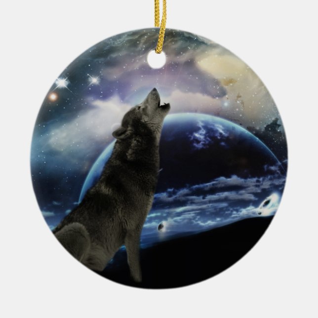 Wolf howling at the moon christmas tree ceramic ornament (Front)