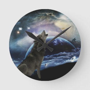 Wolf howling at the moon round clock