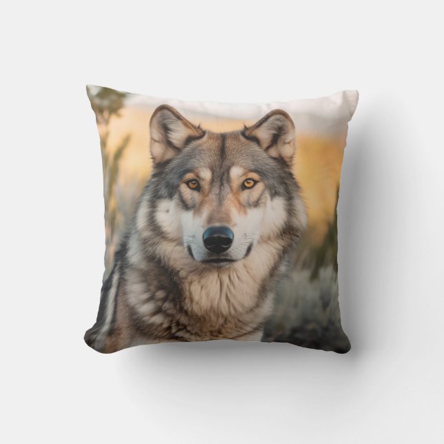 Wolf in nature cushion (Front)