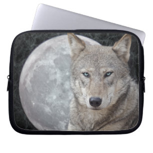 Wolf Moon Laptop Sleeve