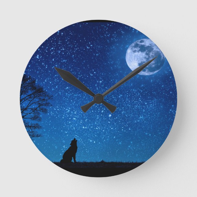 wolf moon stars round clock (Front)