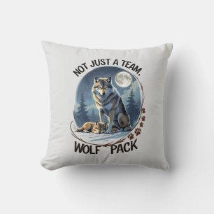 Wolf Pack – United by Nature Cushion