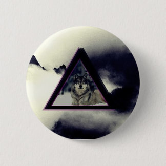 wolf triangle 6 cm round badge