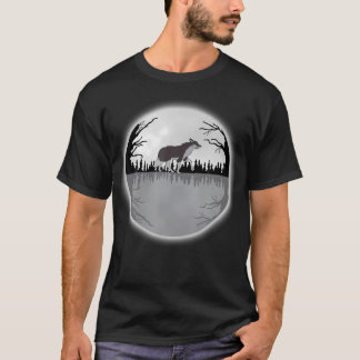 Wolf - Wolf Walking At T-Shirt
