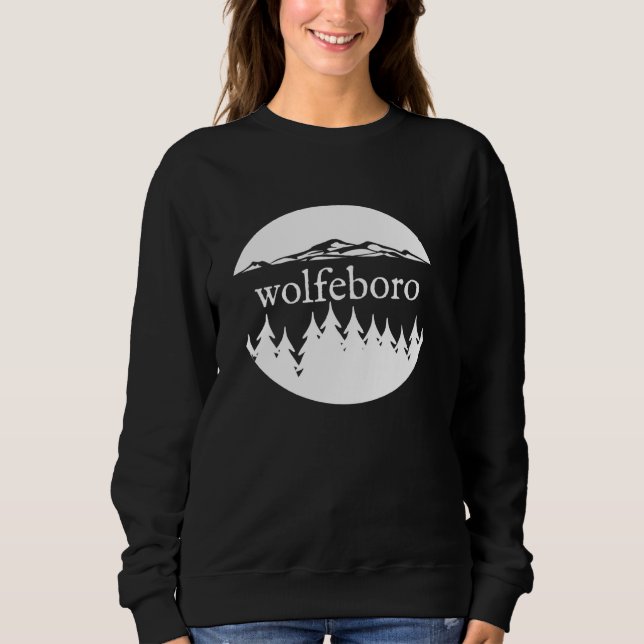 Wolfeboro Nh Lake Winnipesaukee Vacation Souvenir  Sweatshirt (Front)