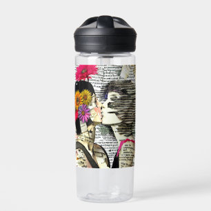 Women in Love   Pride Kiss Water Bottle