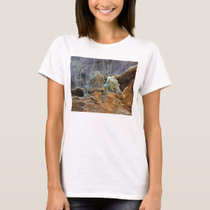 Women T Shirt with two curious lizards