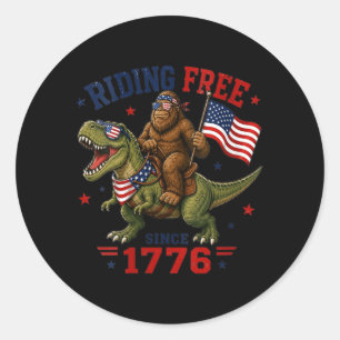 Womens 4th Of July Bigfoot Dinosaur Usa Flag Boys Classic Round Sticker