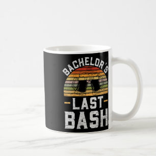 Womens Bachelor´s Last Bash Vintage Groomsquad Gro Coffee Mug