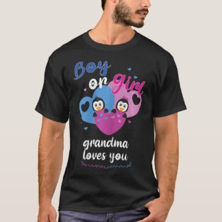 Womens Boy Or Girl Grandma Loves You Penguin Gende T-Shirt