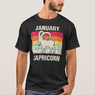 Womens Capricorn January Birthday Gift Retro Sign T-Shirt