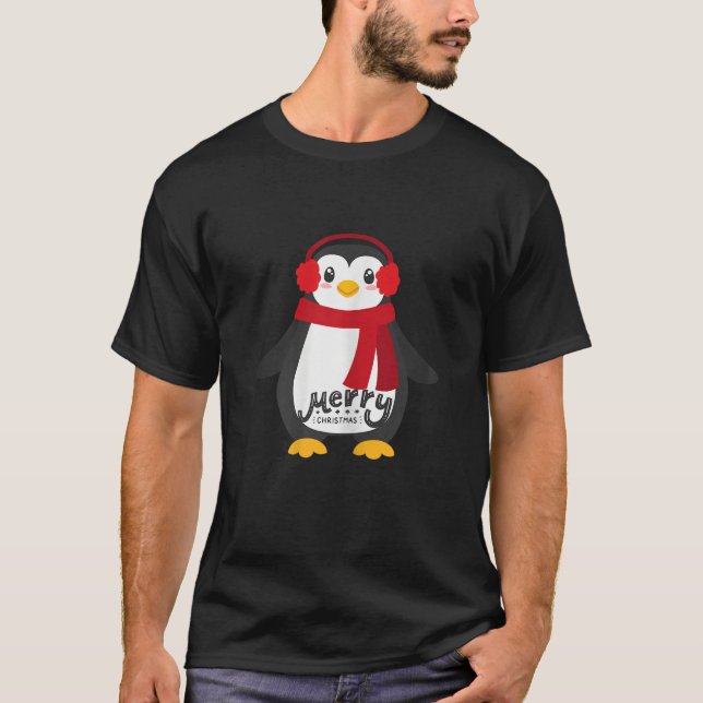 Womens Cute Merry Christmas 2022 Womens Penguin  T-Shirt (Front)