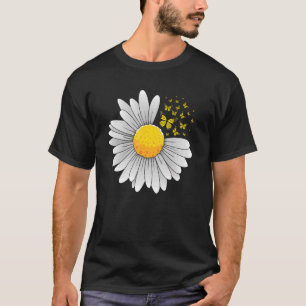 Women's Daisies And Butterflies Blooming Flower Gr T-Shirt