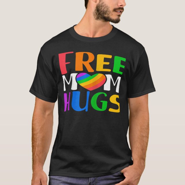 Womens Free Mom Hugs LGBT Rainbow Heart Gay Lesbia T-Shirt (Front)