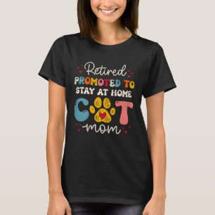 Womens Funny Cat Mum Retirement 2025 for Cat Lover T-Shirt