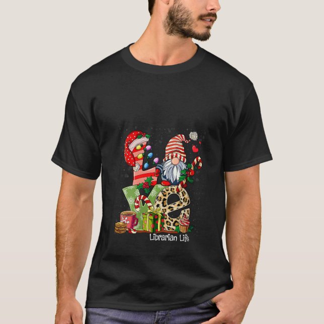 Womens Gnome Family Christmas For Women Men LOVE L T-Shirt (Front)