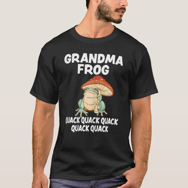 Womens Grandma Frog Animal Pun Love Amphibian Toad T-Shirt (Front)