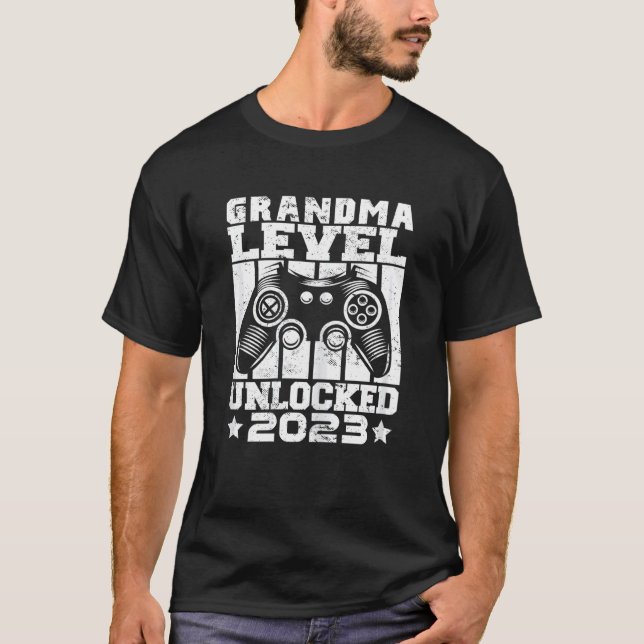 Womens Grandma Level Unlocked 2023 Baby Announceme T-Shirt (Front)