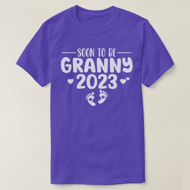 Womens Grandmom 2023 Pregnancy Announcement First  T-Shirt (Design Front)