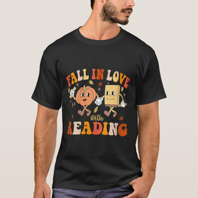 Womens Groovy Fall In Love With Reading Thanksgivi T-Shirt (Front)