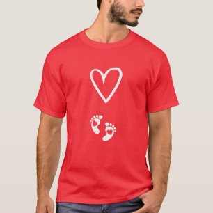 Womens Heart With Baby Feet Valentine's Pregnancy T-Shirt
